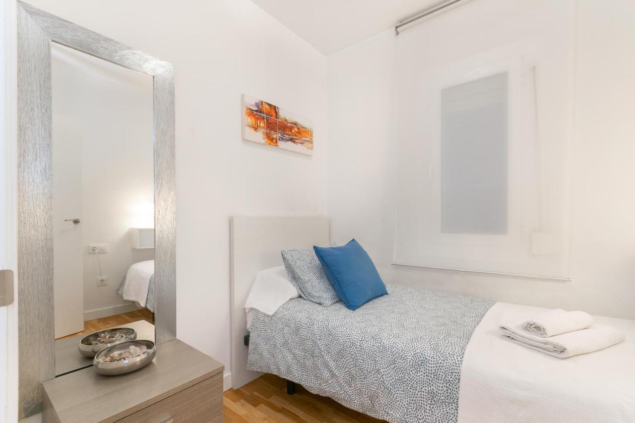 Elegance Barcelona Rentals Esterno foto